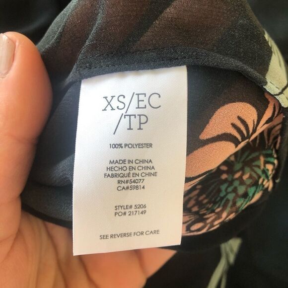 CAbi La Di Da Black Sunflower Floral Sheer Blouse Top Style 5206 Women Size XS - Picture 9 of 10